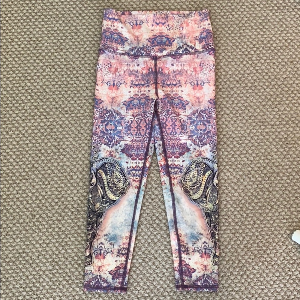 Cropped workout leggings